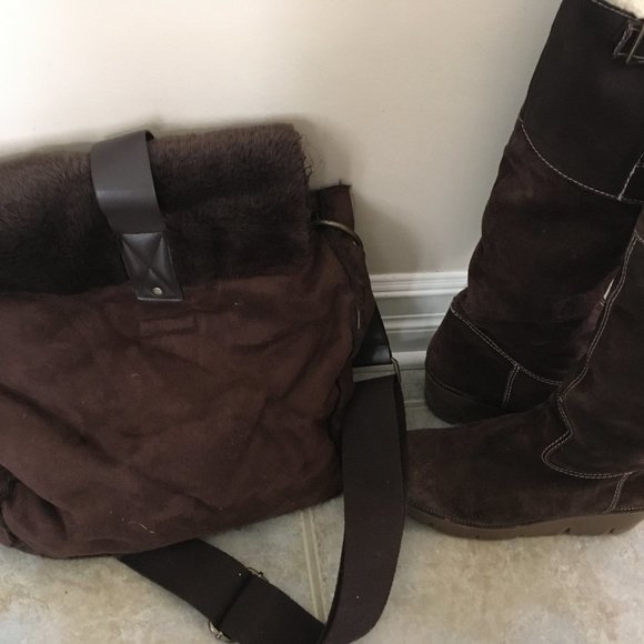 Micheal Kors Suede Boots and Jacob Purse - Picture 5 of 8